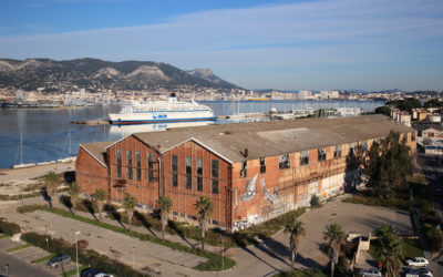 Façade Sud du site à déconstruire, désamianter et déplomber